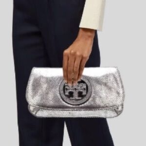 Like New TORY BURCH Crome/Silver Metallic Gunmetal Chain Linked Crossbody/Clutch